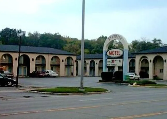 Stardust 2* Naperville